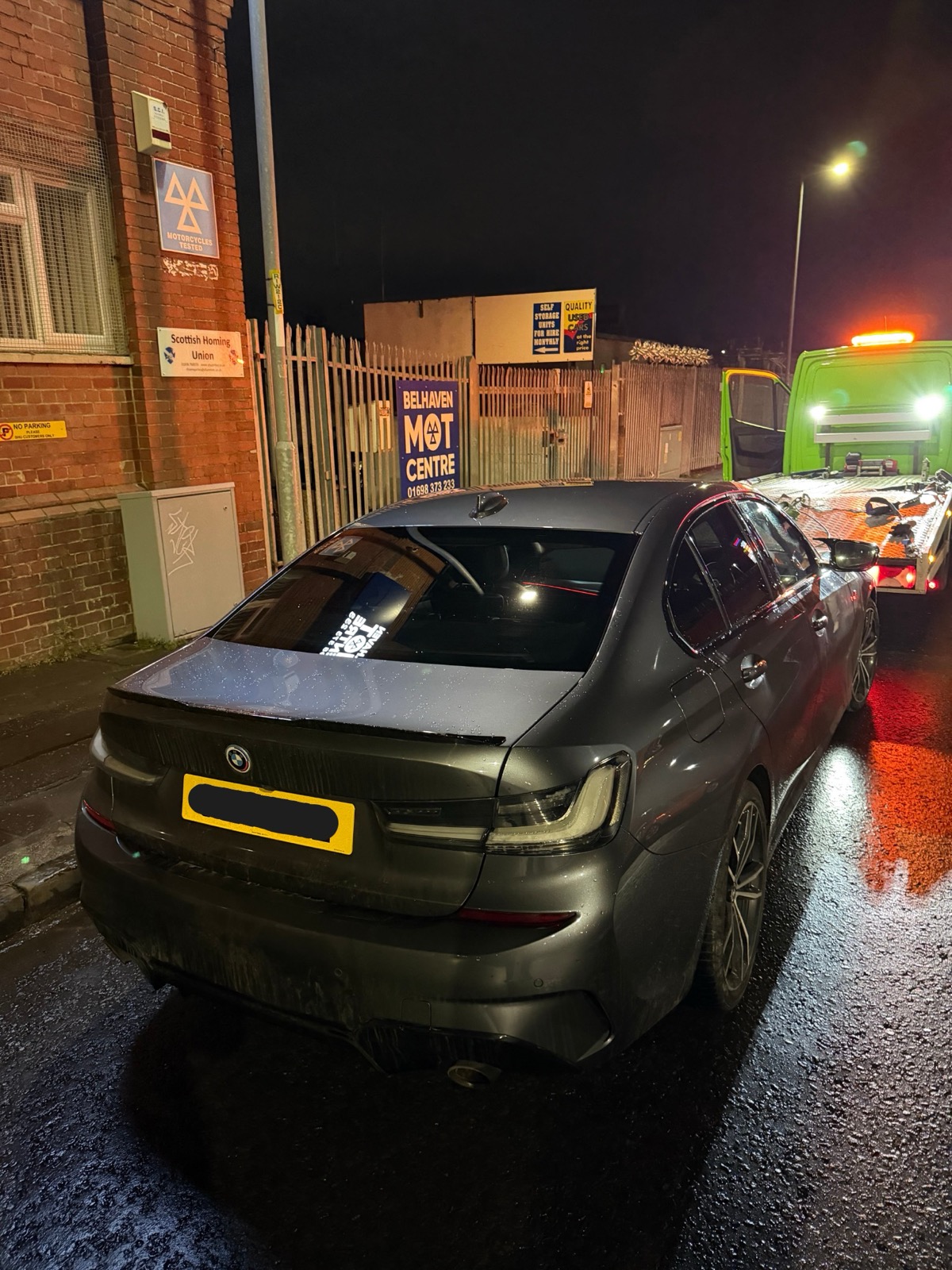 BMW recovered at night by SP Rapid Recovery providing 24 hour emergency breakdown recovery Glasgow